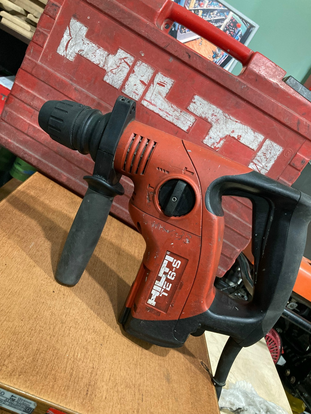 Перфоратор Hilti TE 6-S