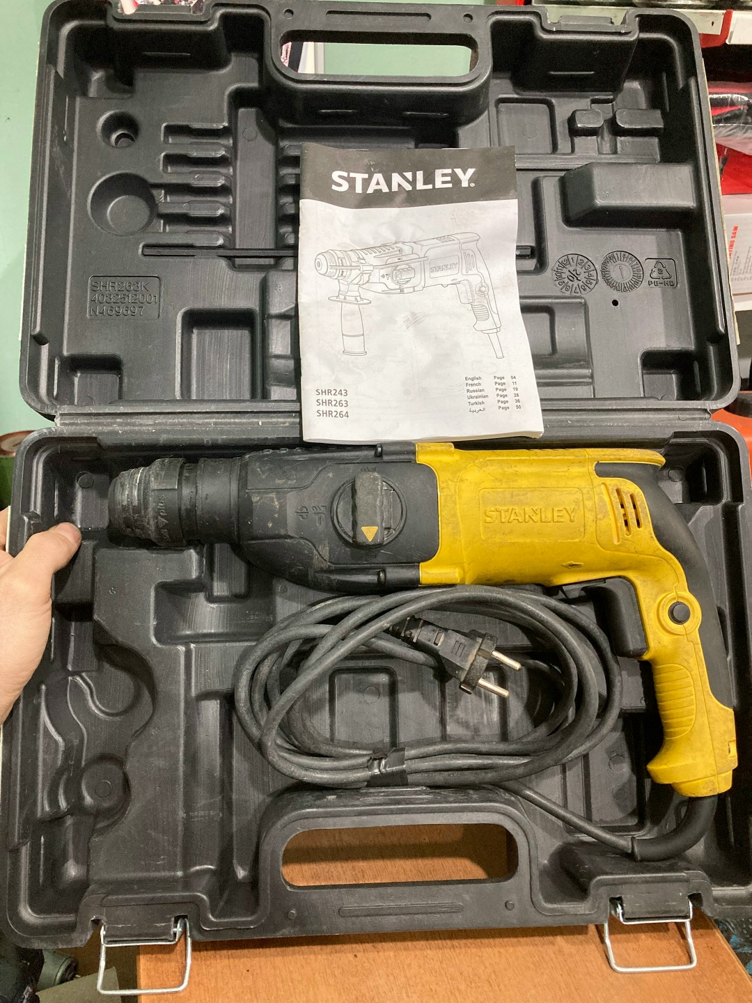 Перфоратор Stanley SHR263K