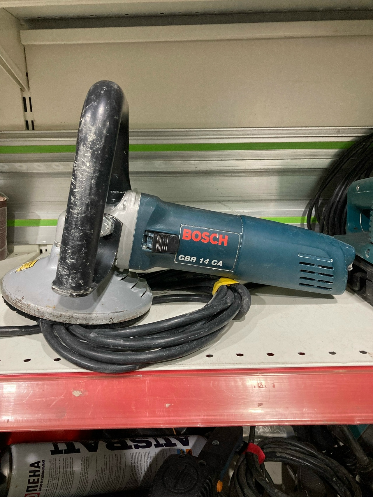 Шлифмашина по бетону Bosch GBR 14 CA 1400Вт