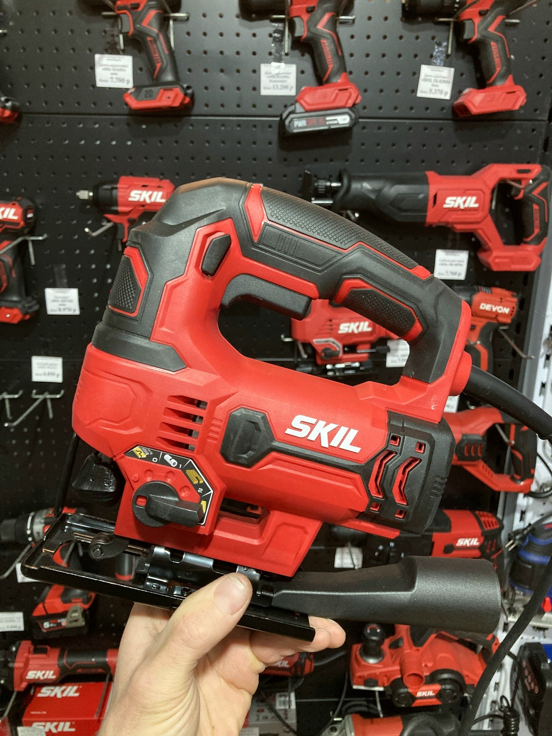 Электрический лобзик SKIL JS3131