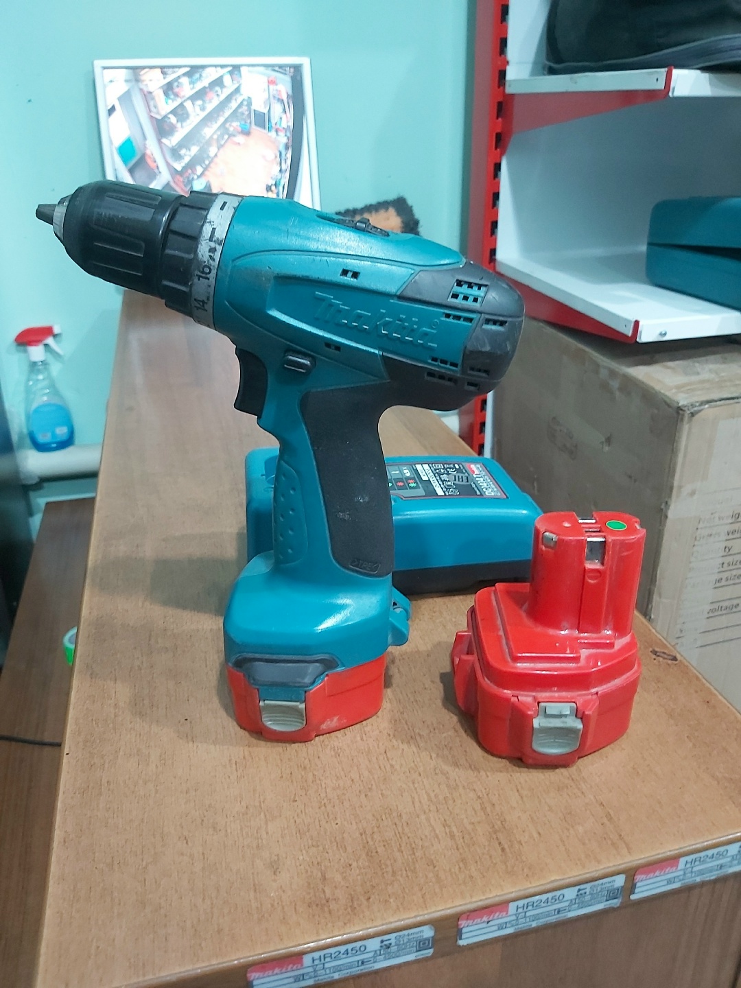 Шуруповерт Makita 6271D