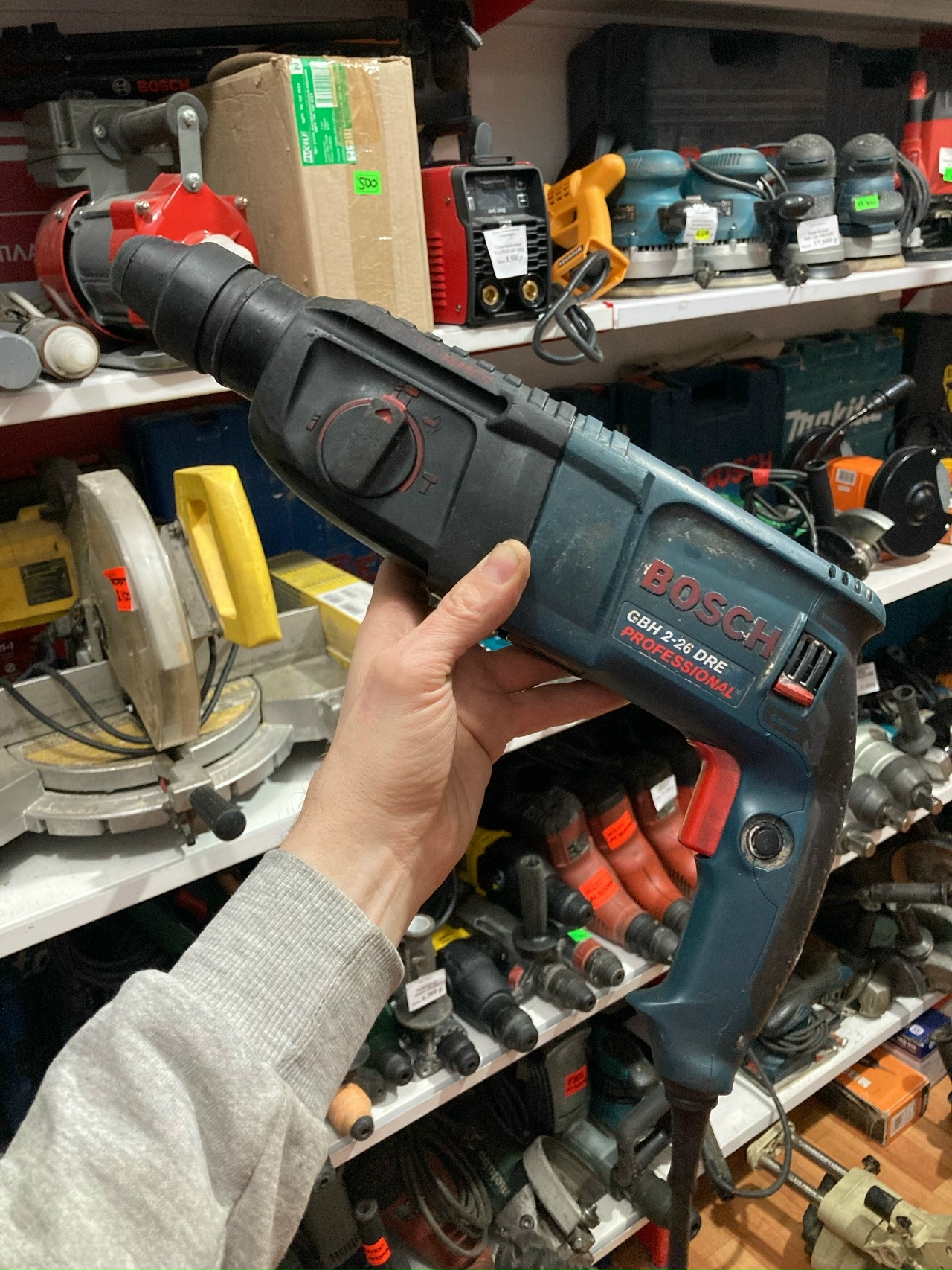 Перфоратор Bosch GBH 2-26 DRE