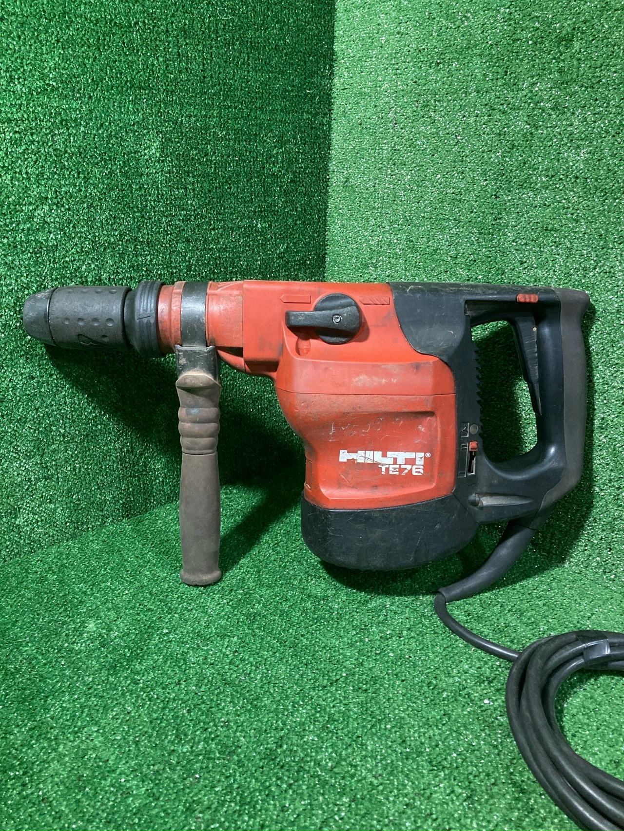 Перфоратор HILTI TE-76