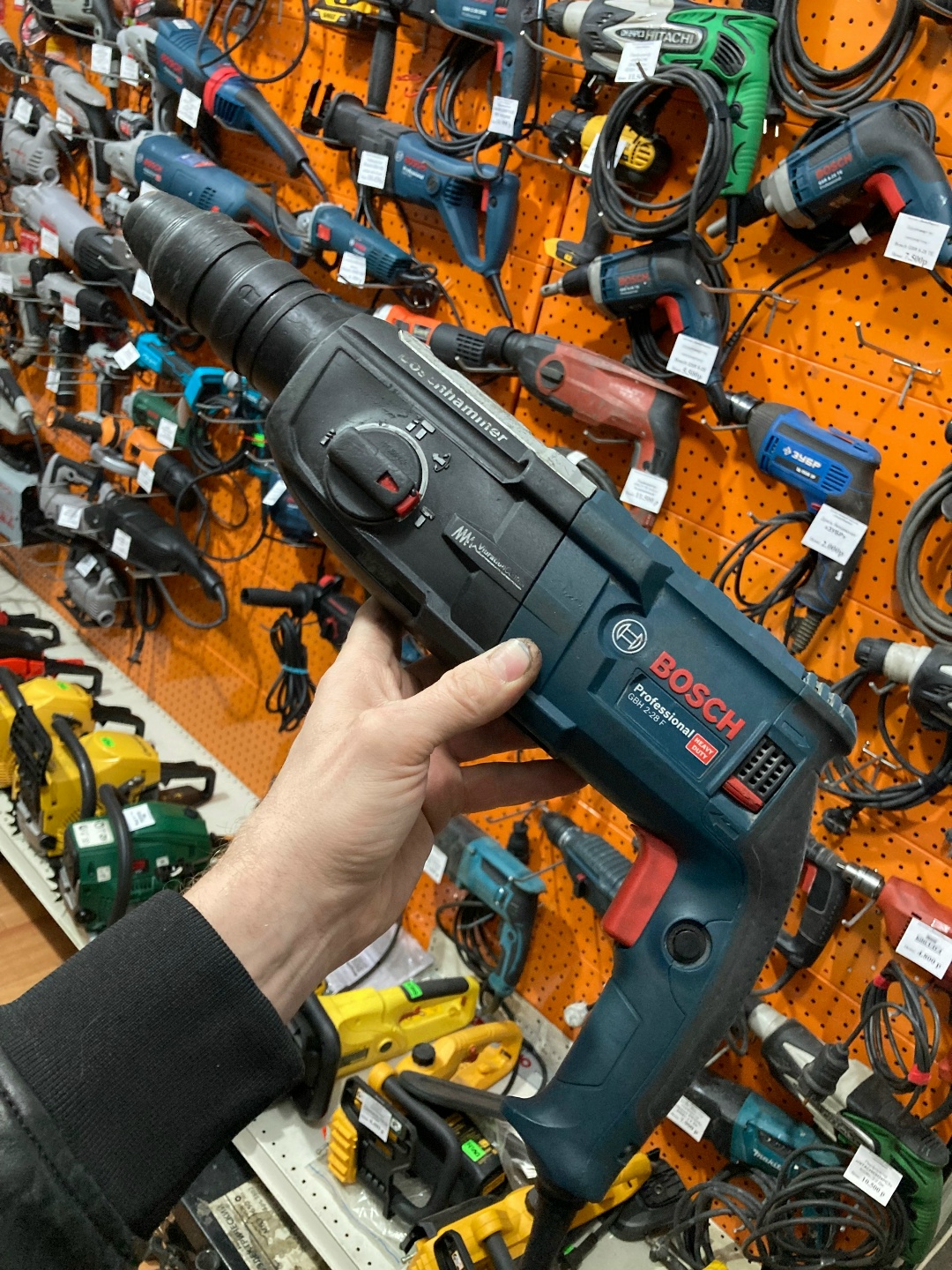 Перфоратор Bosch GBH 2-28F made in Germany