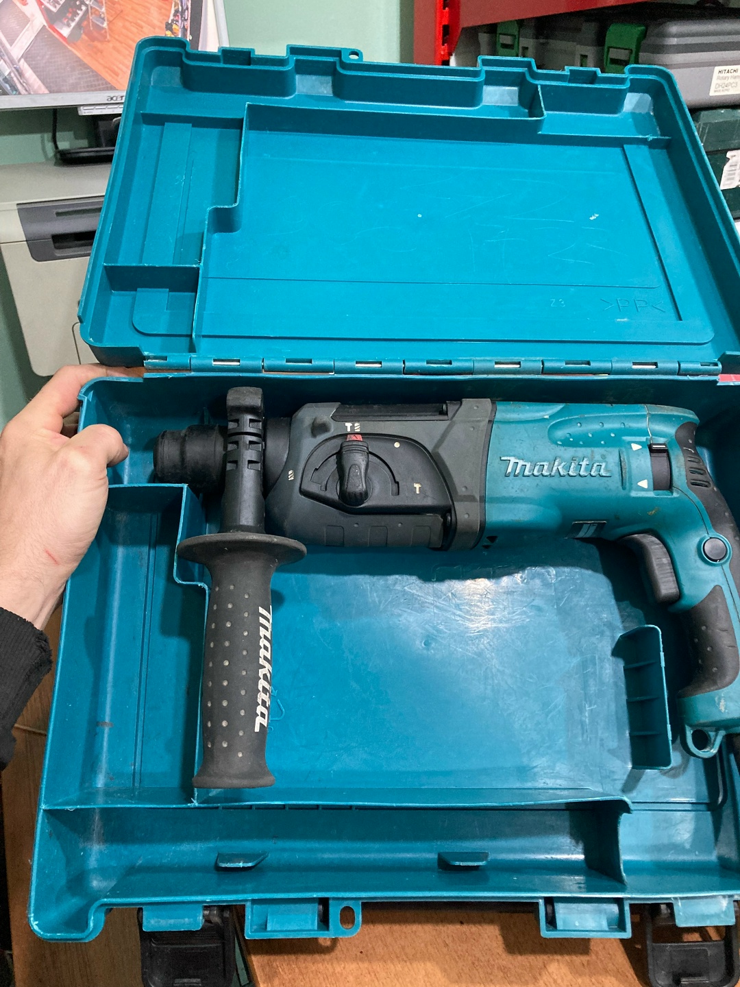 Перфоратор Makita HR2470 original
