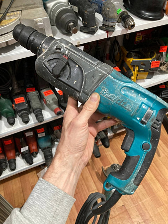 перфоратор makita hr2470